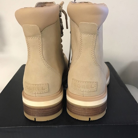 Sorel Women's SIZE 9.5 Lennox Lace Waterproof Boots, Ceramic Color - Picture 5 of 9